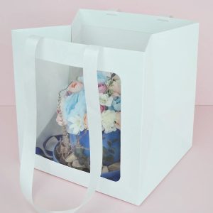 Flower carrier