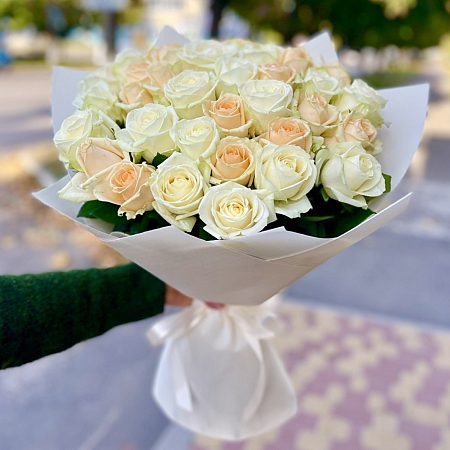 Роза микс Аваланч и Пич Аваланч 60см, упаковка